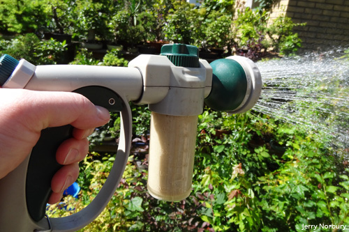 fertilizer-credit-jerry-norbury-500x333px